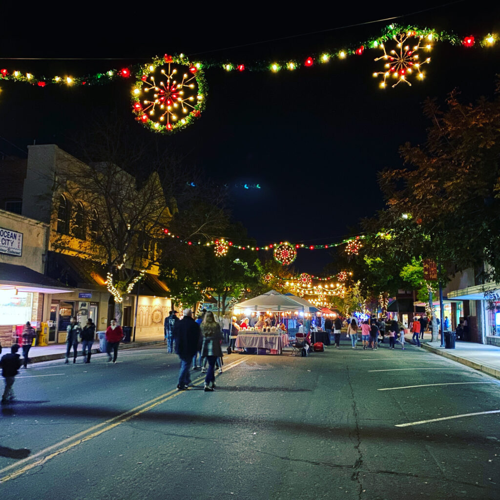 downtown lemoore at night with Christmas Lights